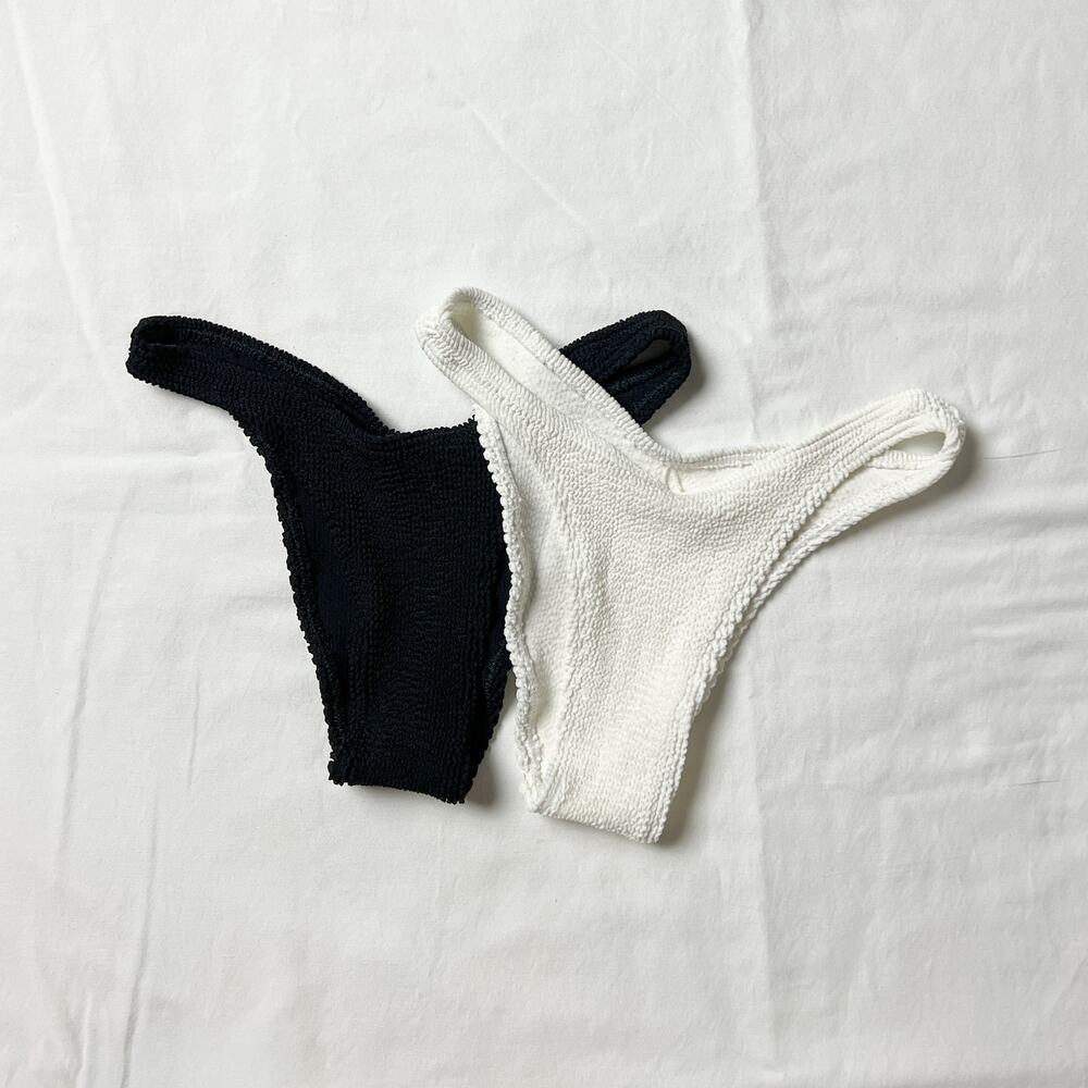 bond-eye australia scene white black crinkle bikini bottoms set